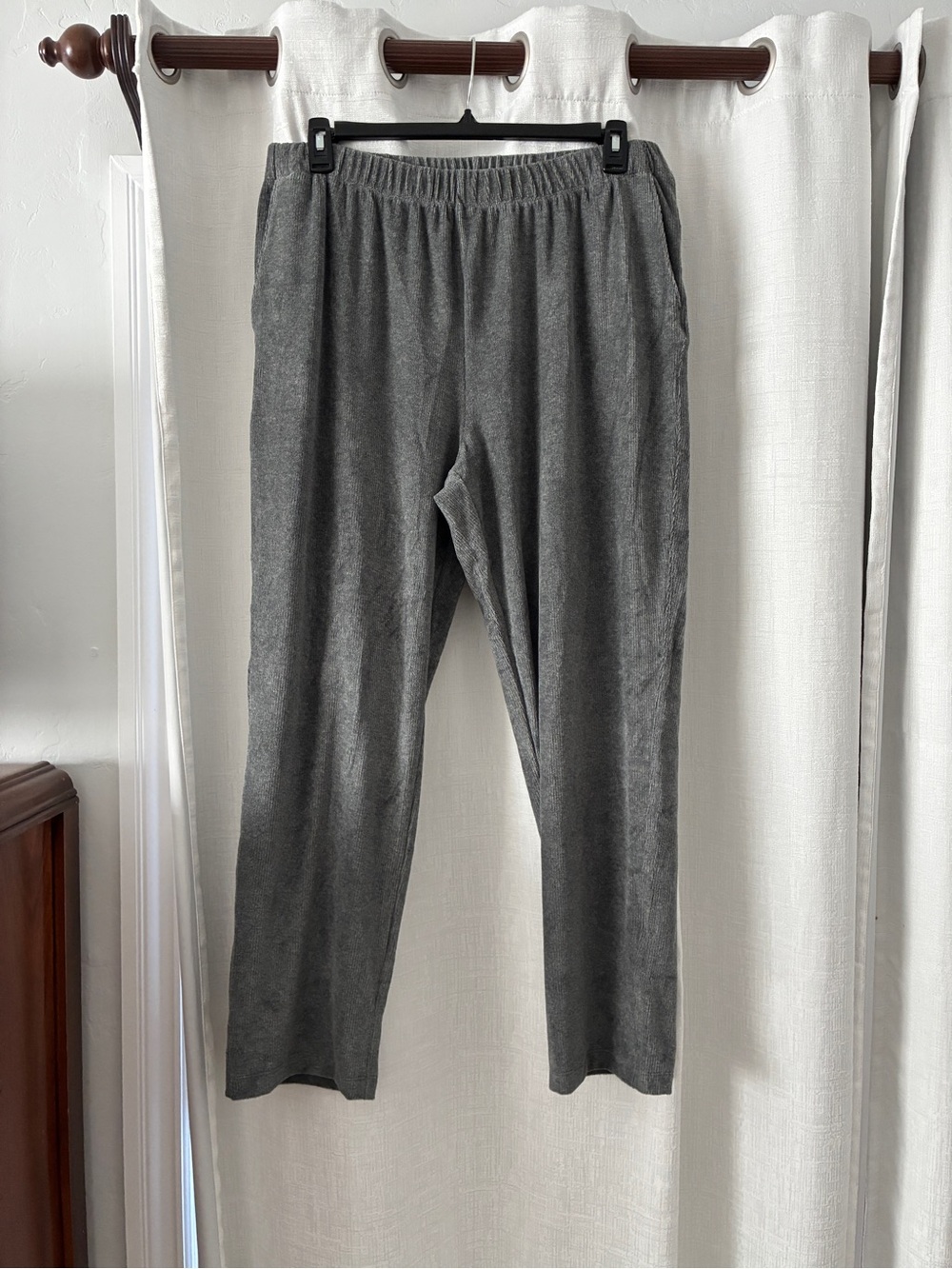 Lands' End Gray Straight-Leg Women's Pants